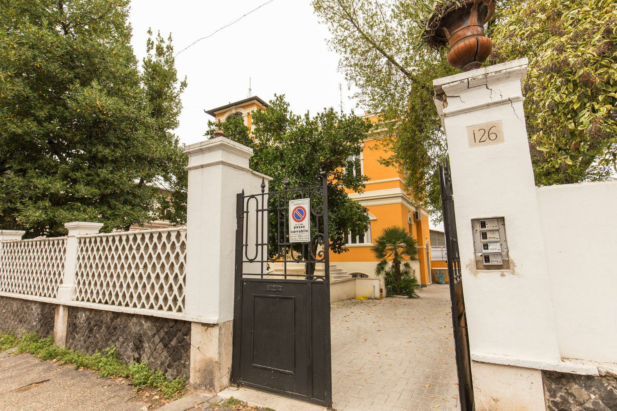 Bed and Breakfast Relais La Torretta Roma Exterior foto
